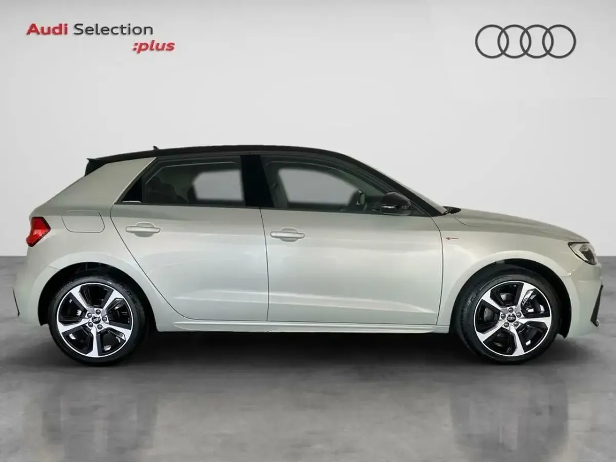 Usado Audi A1 Sportback 116 CV (85 kW) 2024 Gris Utilitario