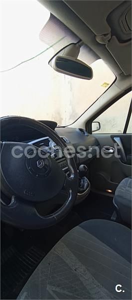 Usado Renault Scénic II Dynamique 120 CV (88 kW) 2005 Amarillo Monovolumen