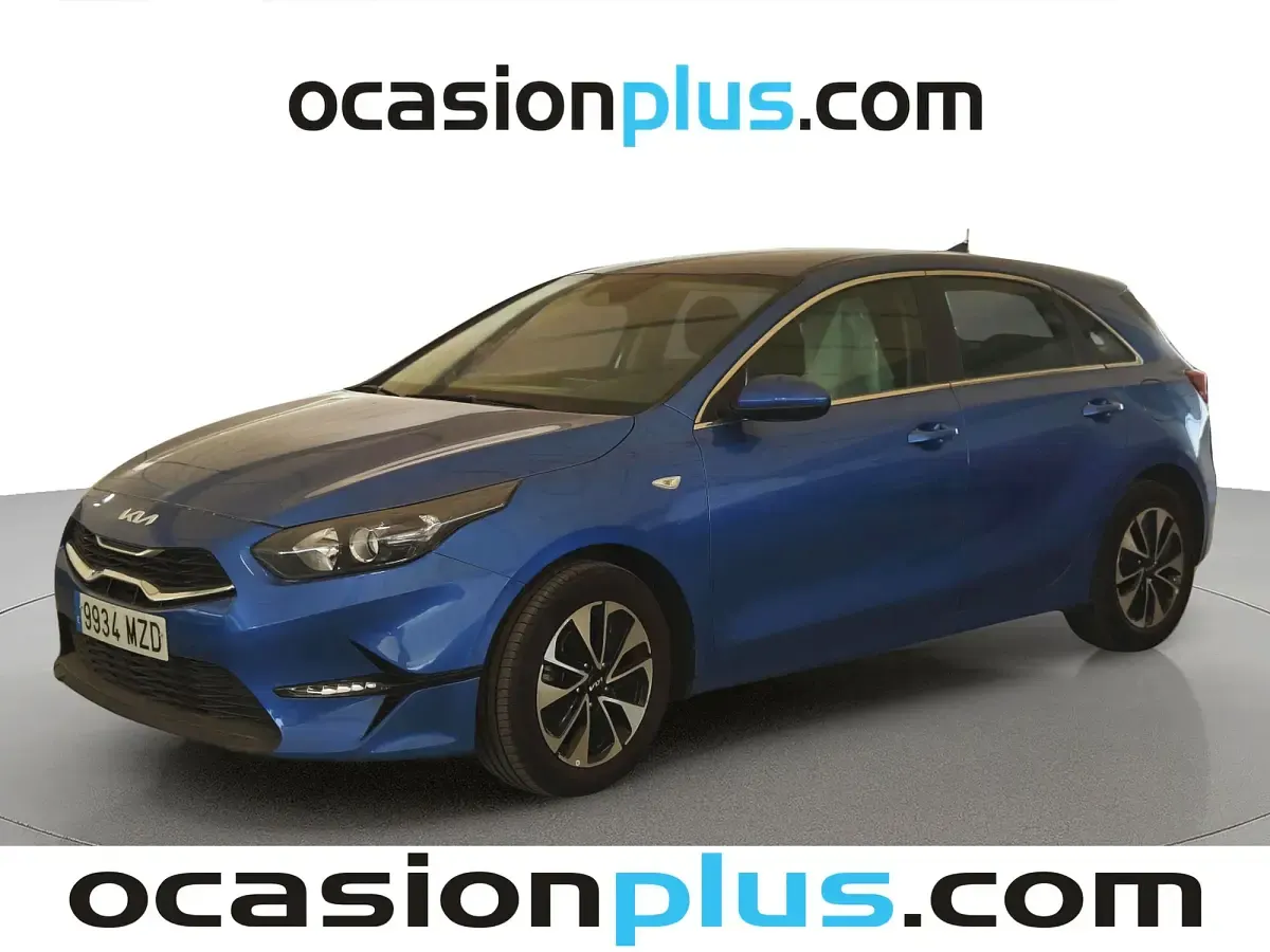 Usado Kia Ceed 101 CV (74 kW) 2025 Azul Utilitario