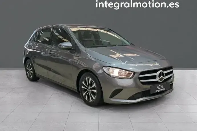 Usado Mercedes B180 136 CV (100 kW) 2020 Utilitario