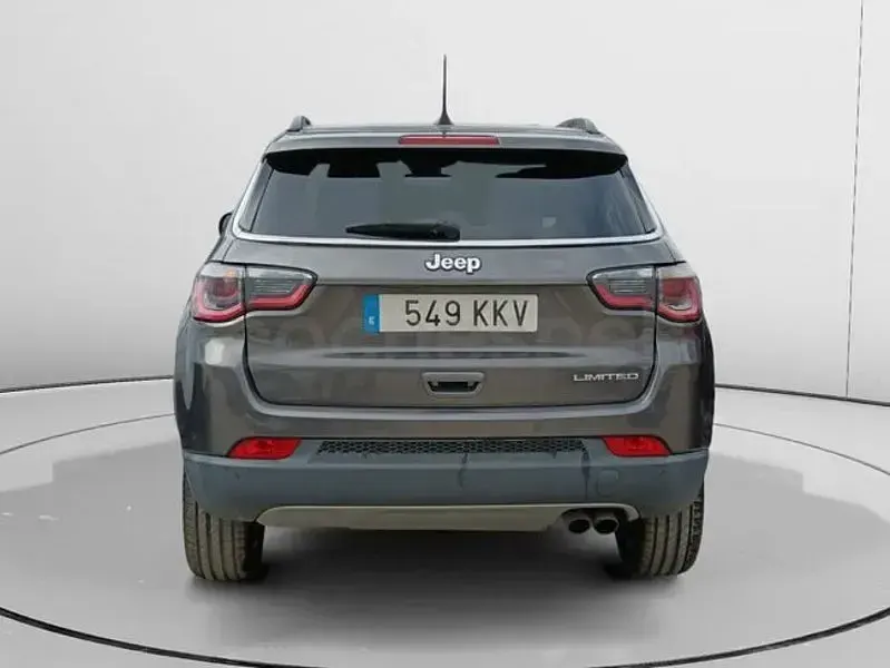 Usado Jeep Compass Limited 140 CV (102 kW) 2018 Marrón SUV