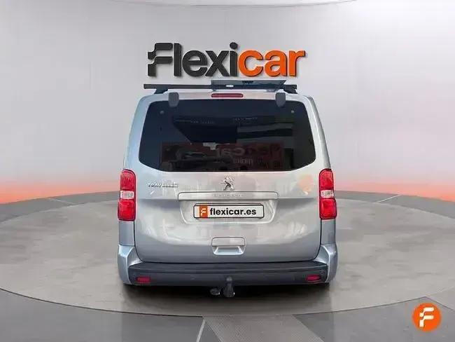 Usado Peugeot Traveller Business-Line 120 CV (88 kW) 2019 Gris Monovolumen