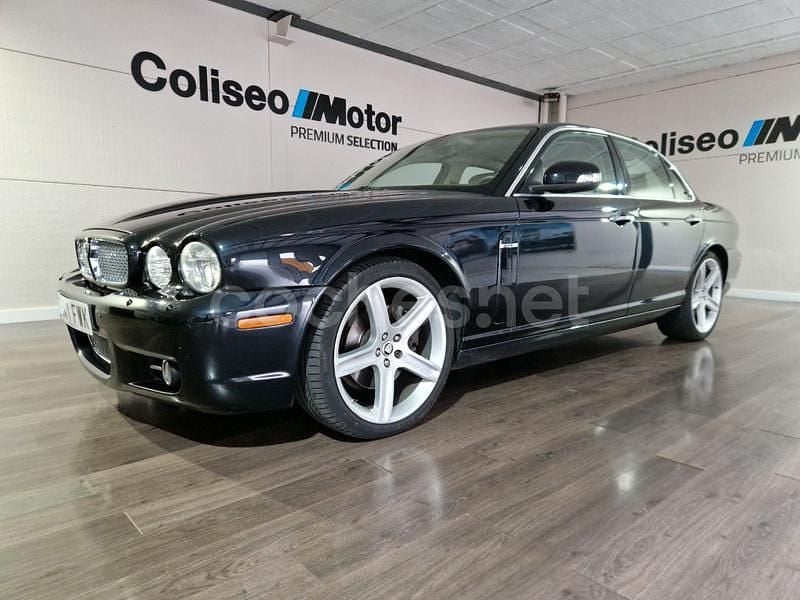 Usado Jaguar XJ8 Executive 298 CV (219 kW) 2007 Negro Berlina