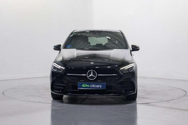 Usado Mercedes B250 160 CV (117 kW) 2023 Negro Monovolumen