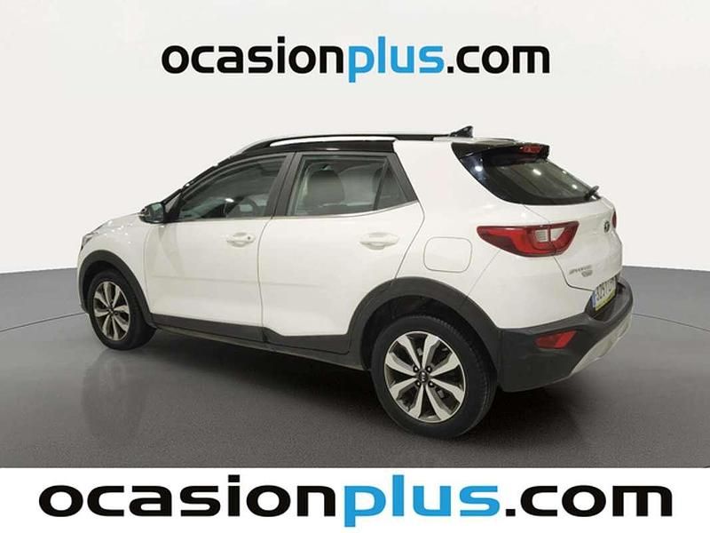 Usado Kia Stonic 101 CV (74 kW) 2021 Blanco SUV