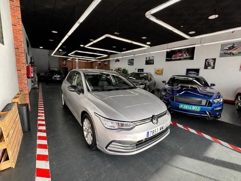 Occasion VW Golf VIII 110 ch (80 kW) 2023 Gris Berline
