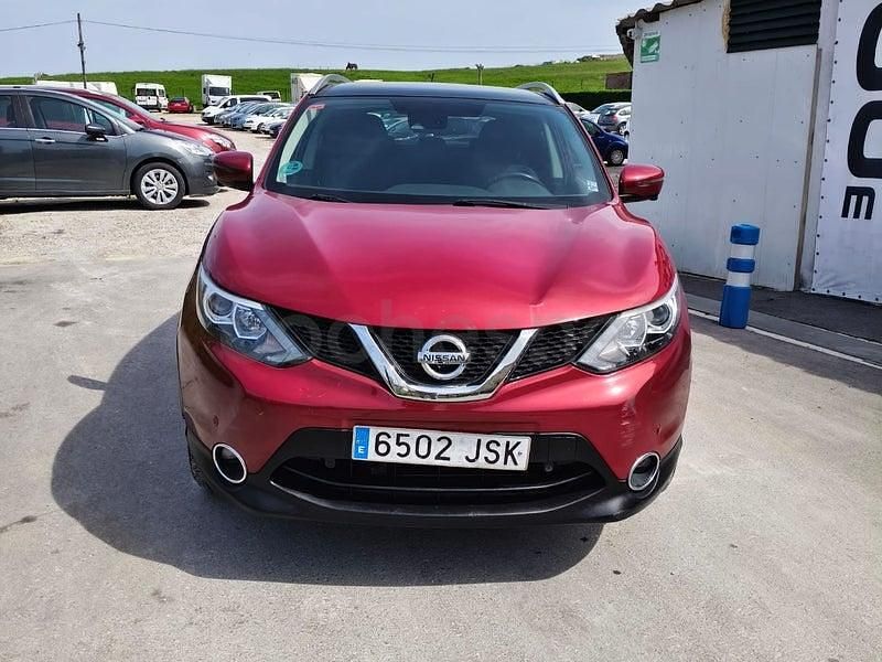 Begagnad Nissan Qashqai Acenta 116 HK (85 kW) 2016 Röd SUV
