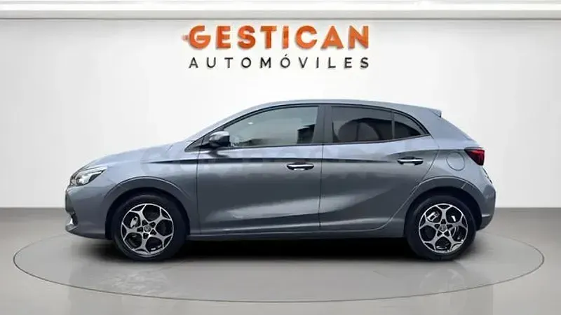 Usado MG MG3 Comfort 195 CV (143 kW) 2025 Gris / plata Utilitario