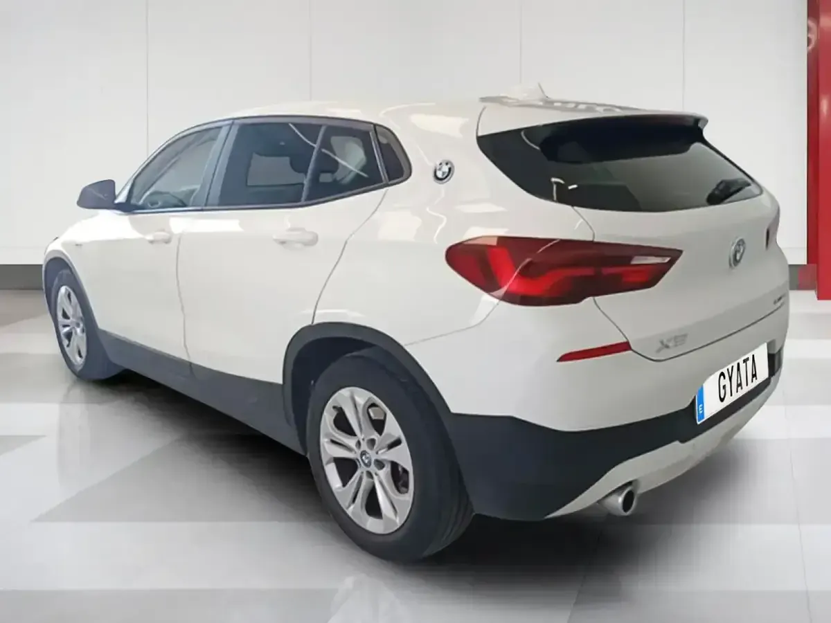 Usado BMW X2 Executive 220 HP (161 kW) 2022 Branco SUV