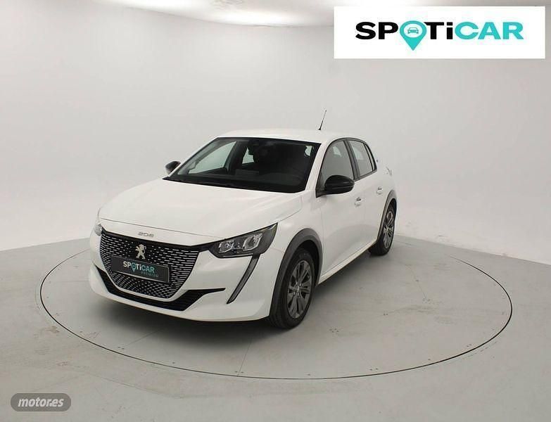 Usado Peugeot 208 Active 100 kW (136 CV) 2023 Blanco Utilitario