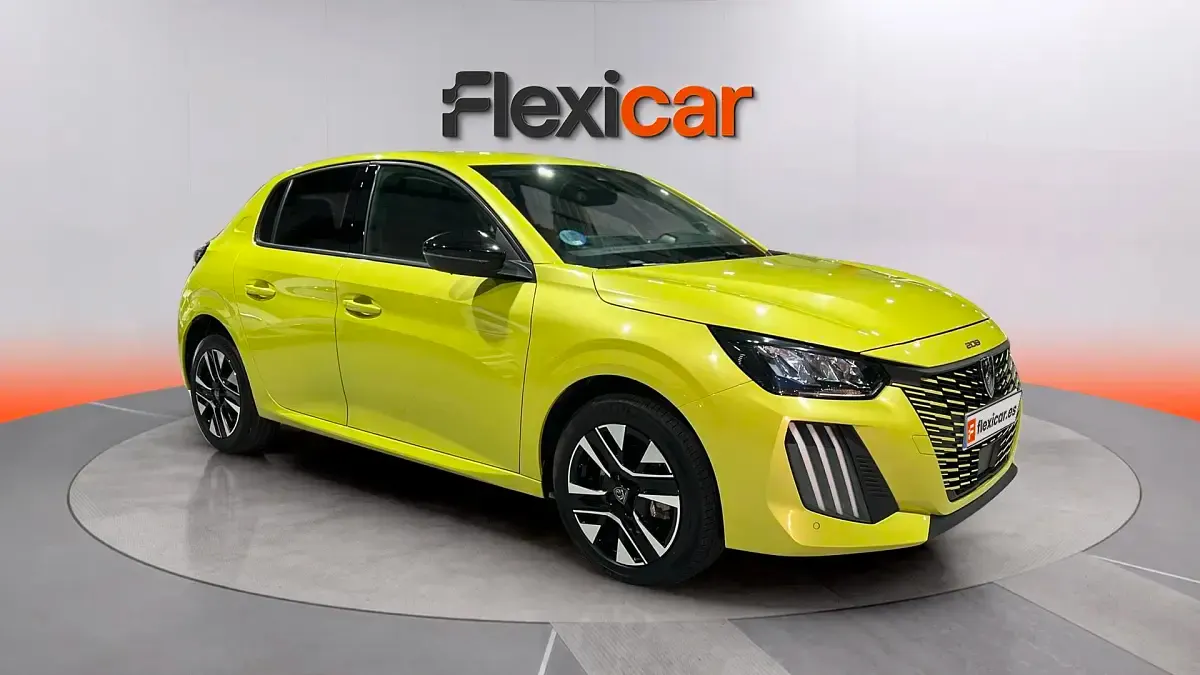 Usado Peugeot 208 Allure 110 CV (80 kW) 2025 Utilitario