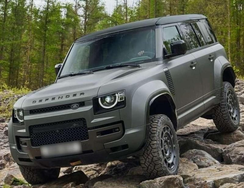 Usado Land Rover Defender 635 CV (467 kW) 2025 Gris SUV