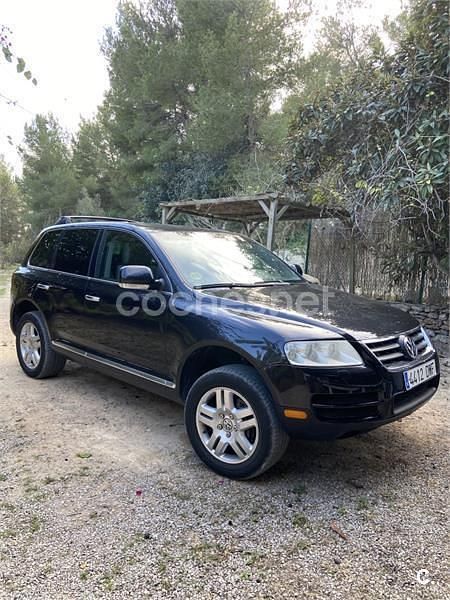 Usado VW Touareg 310 CV (228 kW) 2004 Negro SUV