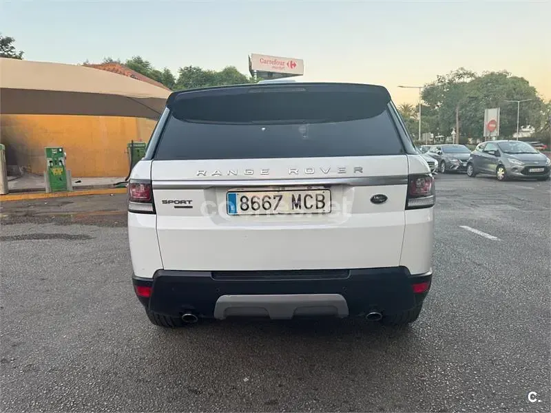 Usado Land Rover Range Rover HSE 258 CV (189 kW) 2013 Blanco SUV
