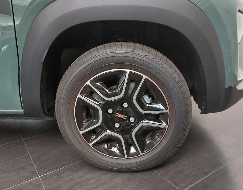 Usado Dacia Spring Expression 47 kW (65 CV) 2023 Verde Utilitario