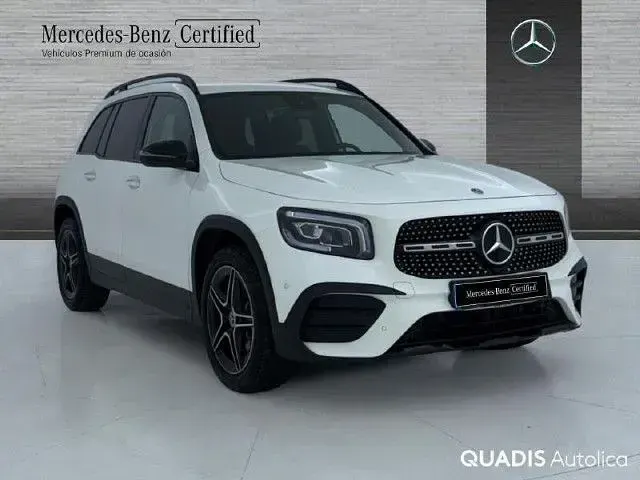Usado Mercedes GLB220 190 CV (139 kW) 2022 Blanco polar SUV