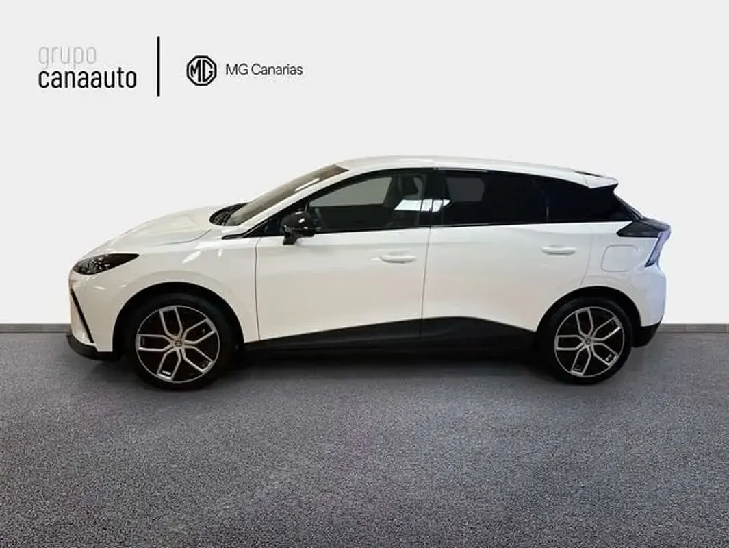 Usado MG MG4 EV Luxury 150 kW (204 CV) 2026 Blanco Utilitario
