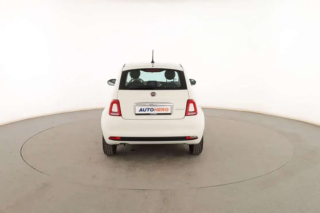 Usado Fiat 500 69 CV (50 kW) 2022 Blanco Berlina