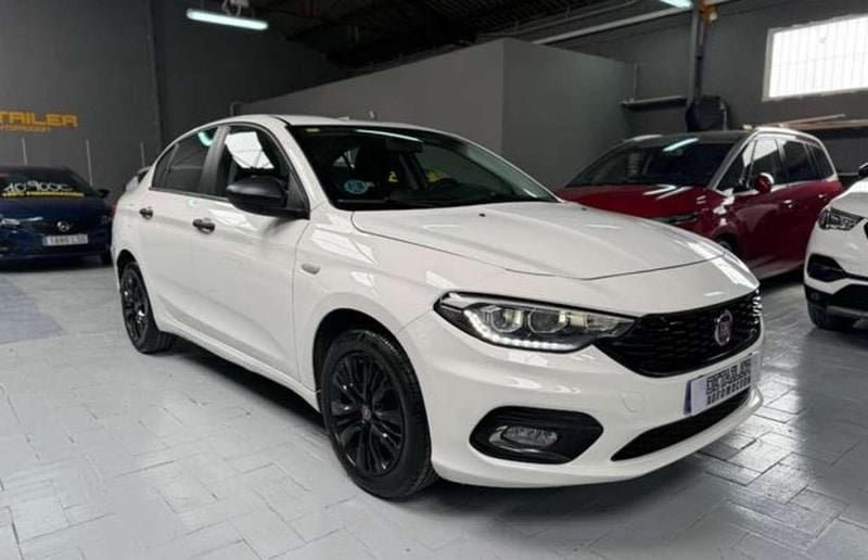 Usado Fiat Tipo Lounge 95 CV (69 kW) 2020 Blanco Utilitario