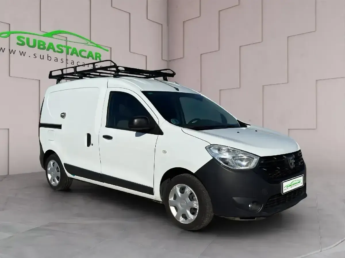 Occasion Dacia Dokker Essentiel 102 PK (75 kW) 2019 Wit MPV