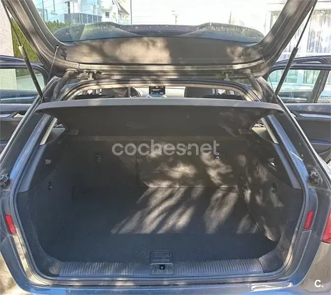 Usado Audi A3 150 CV (110 kW) 2015 Gris / plata Berlina