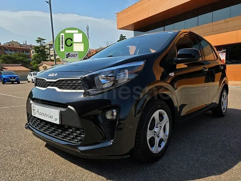 Usado Kia Picanto 67 CV (49 kW) 2022 Negro Utilitario