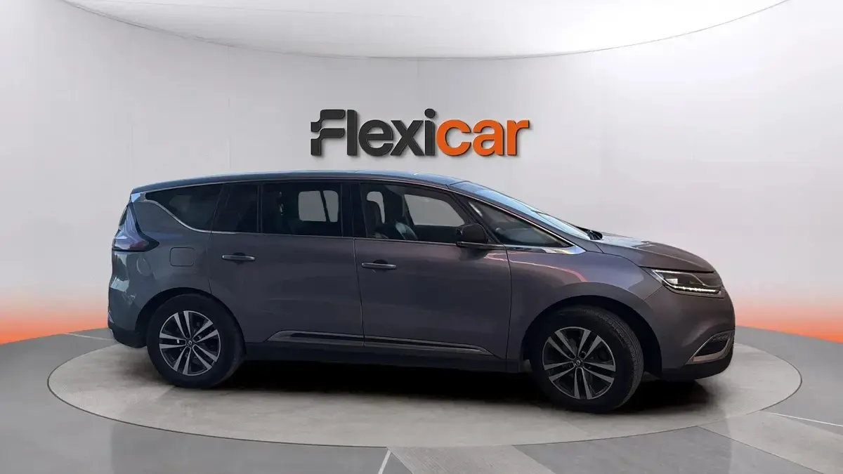 Usado Renault Espace Zen 160 CV (117 kW) 2018 Gris Monovolumen