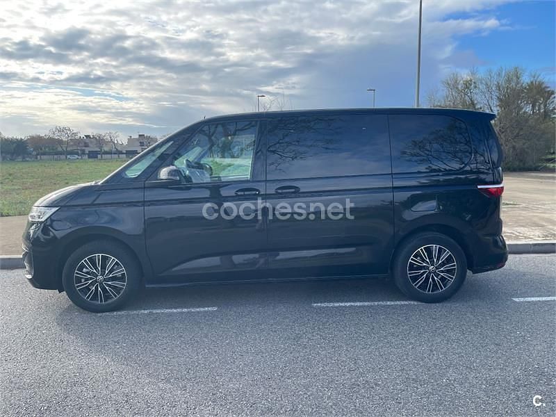 Usado VW Multivan Life 218 CV (160 kW) 2023 Negro Van