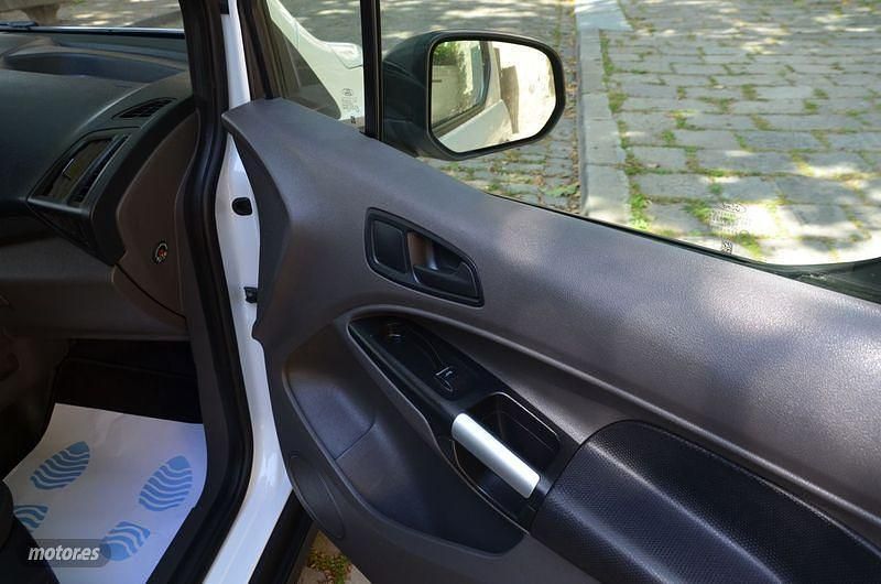 Usado Ford Transit Trend 100 CV (73 kW) 2018 Blanco Monovolumen