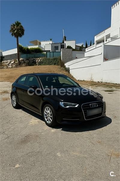 Marrón Usado 2014 Audi A3 Attraction Berlina | 8799 € (Buen precio) - Imagen 1/4