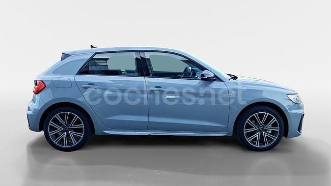 Nuevo Audi A1 Sportback 116 CV (85 kW) 2025 Gris / plata Utilitario