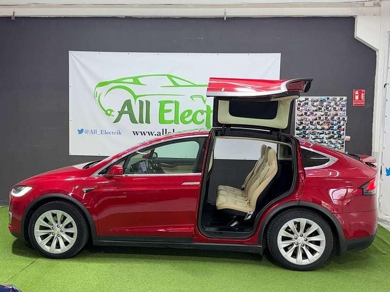 Usado Tesla Model X 386 kW (525 CV) 2017 Rojo SUV
