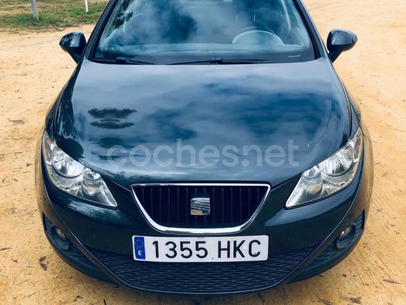 Negro Usado 2012 Seat Ibiza ST Style Familiar | 4950 € (Super precio) - Imagen 1/4