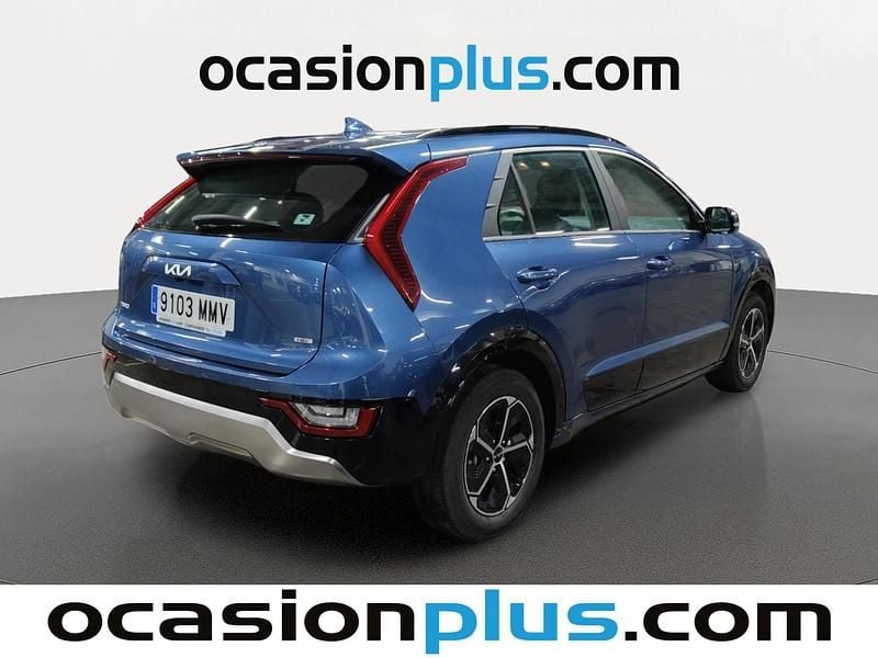 Usado Kia Niro 141 HP (103 kW) 2024 Azul SUV