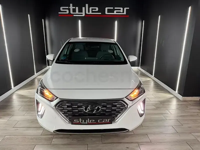 Usado Hyundai Ioniq 141 CV (103 kW) 2019 Blanco Utilitario