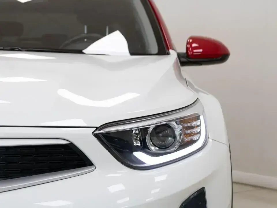 Usado Kia Stonic 100 CV (73 kW) 2019 Otro SUV