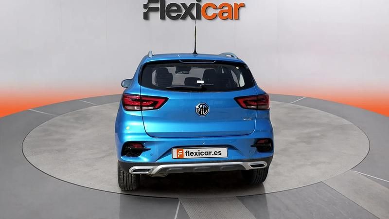 Usado MG ZS Comfort 116 CV (85 kW) 2025 Azul SUV