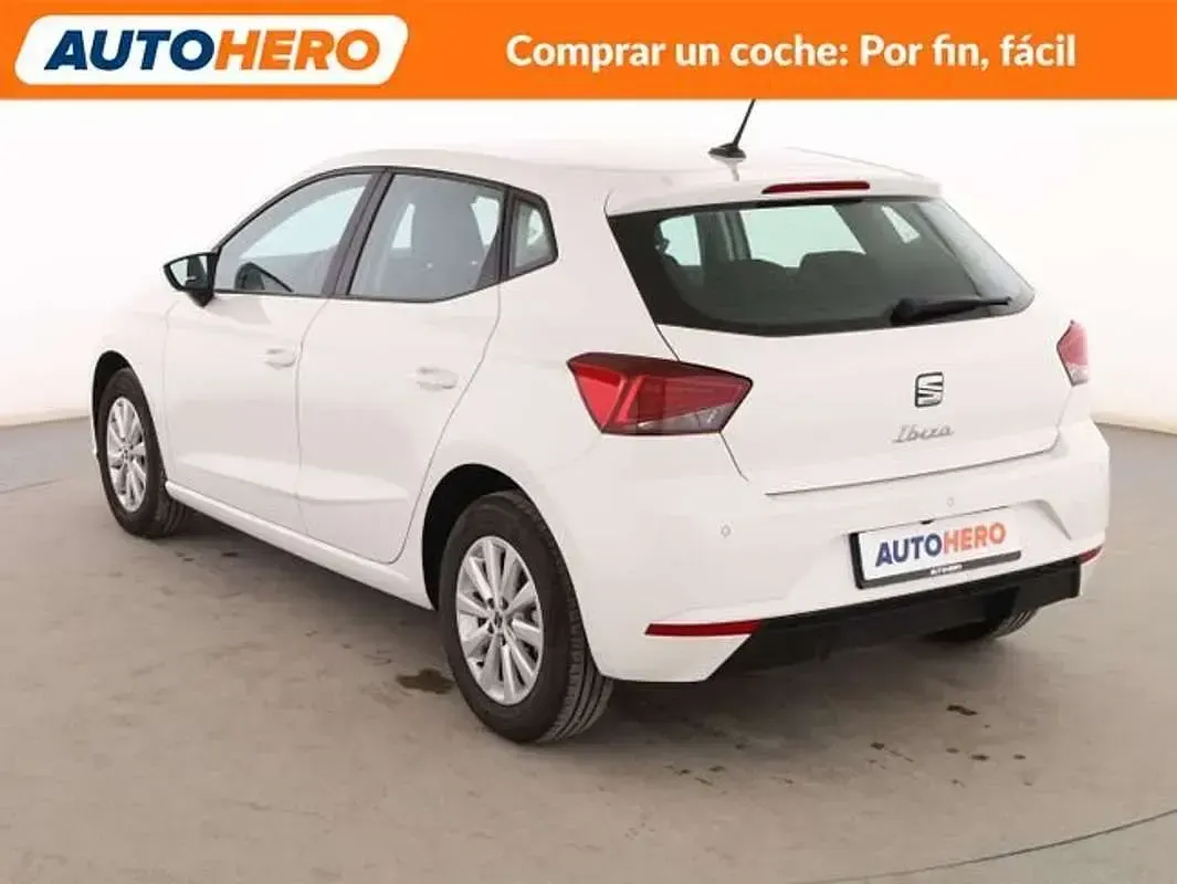Usado Seat Ibiza Style 116 CV (85 kW) 2024 Blanco Utilitario
