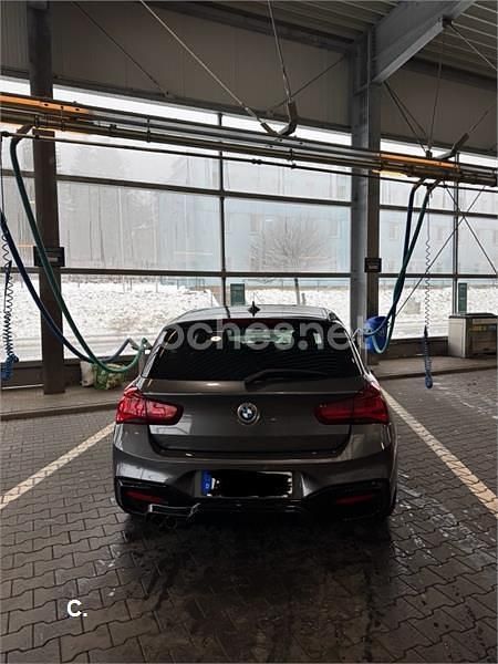 Usado BMW 120 Comfort Edition 184 CV (135 kW) 2019 Gris / plata Utilitario