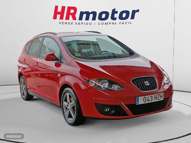 Rojo Usado 2014 Seat Altea XL Ecomotive Monovolumen | 8990 € (Un poco caro) - Imagen 1/4