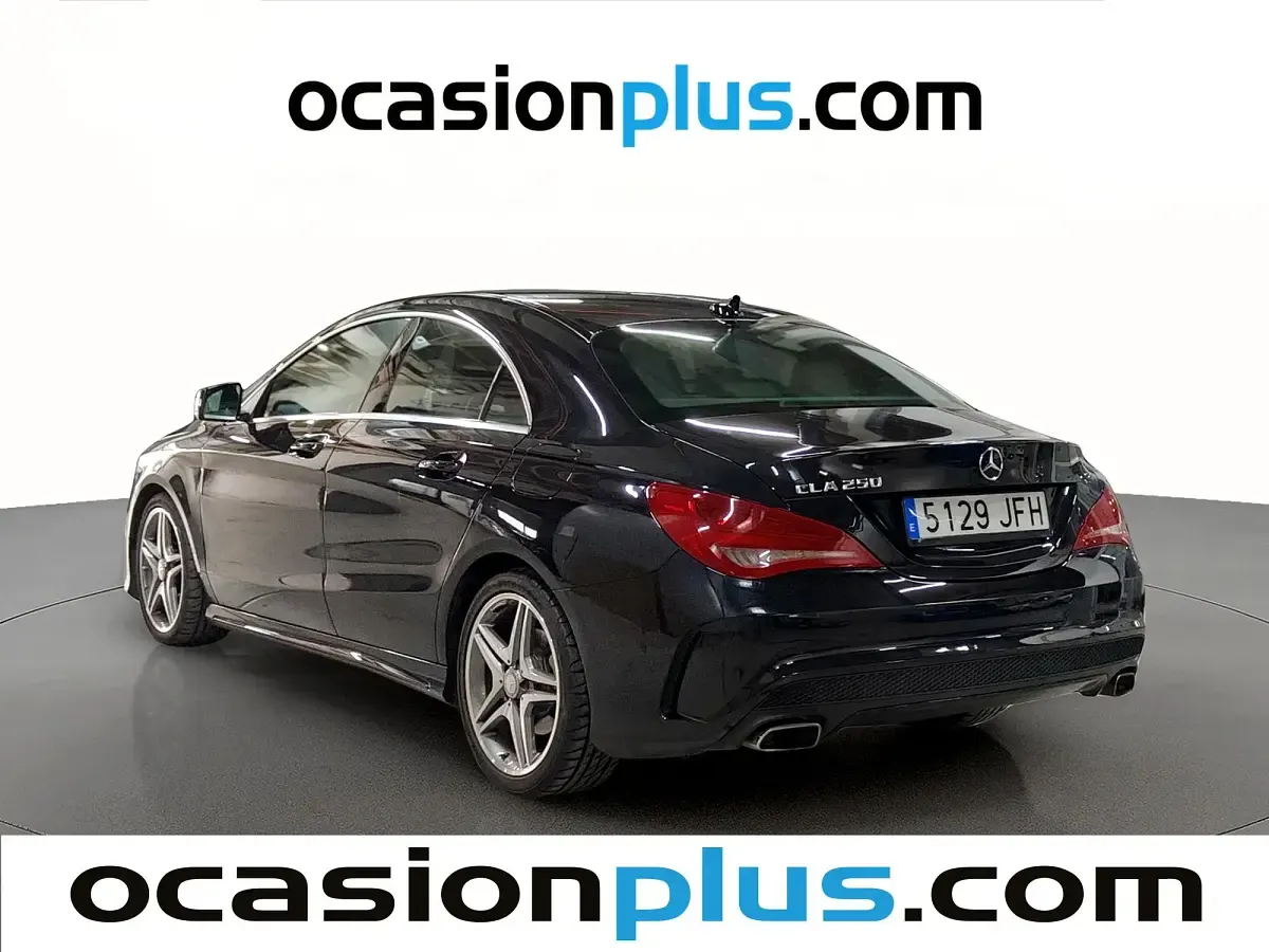Usado Mercedes CLA250 AMG 211 CV (155 kW) 2015 Negro Coupe