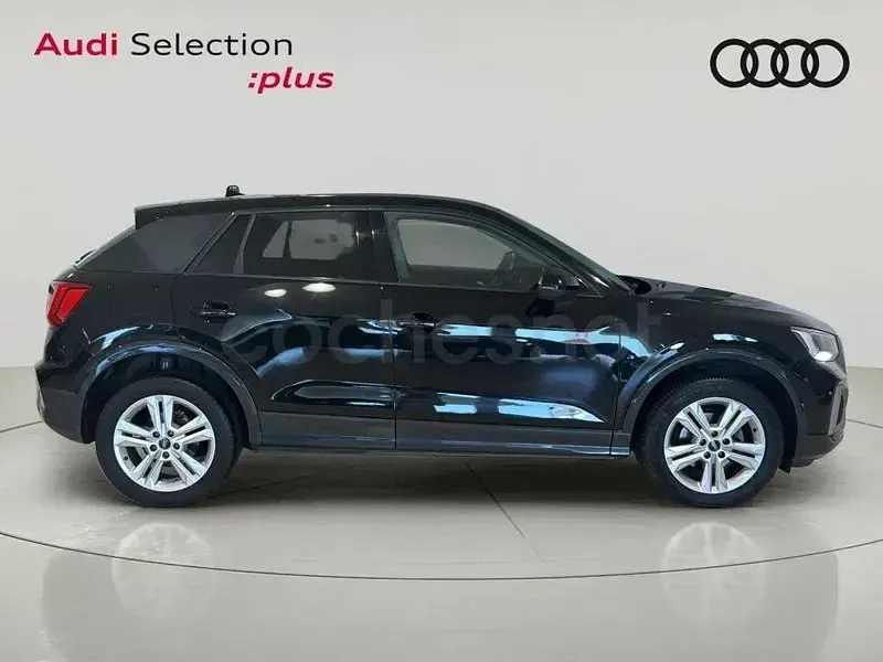 Usado Audi Q2 Advanced Plus 116 CV (85 kW) 2022 Negro SUV