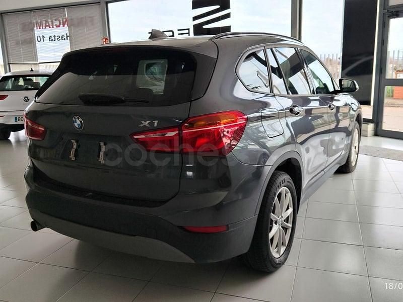 Usado BMW X1 150 CV (110 kW) 2017 Gris / plata SUV