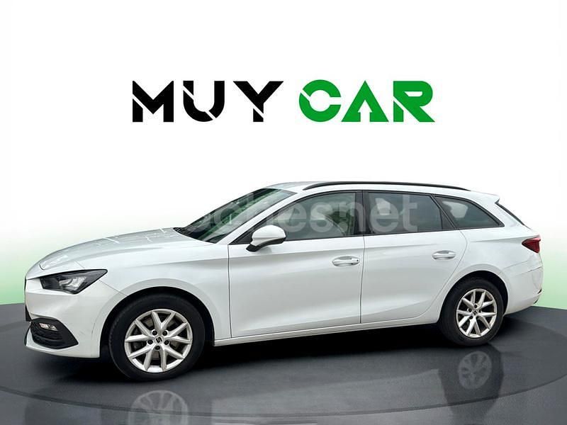 Usado Seat Leon Style 116 CV (85 kW) 2021 Blanco Utilitario