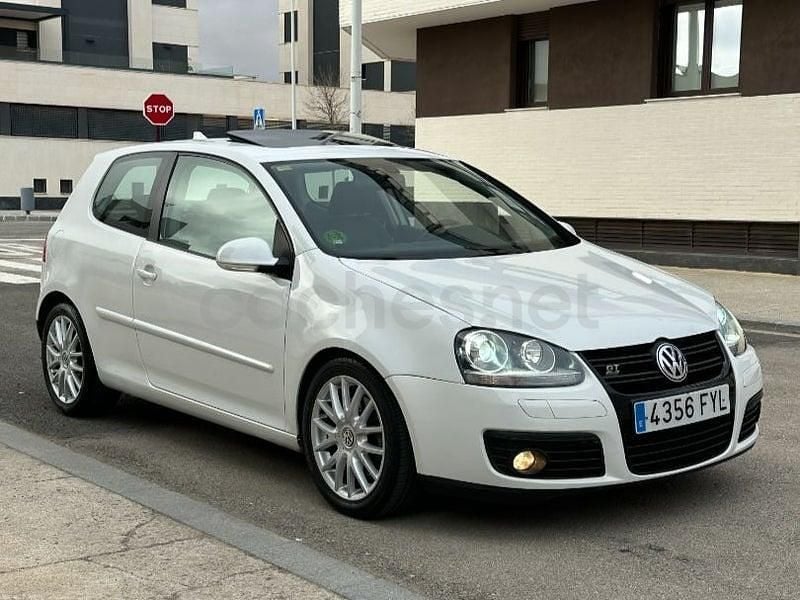 Usado VW Golf V GT 170 CV (125 kW) 2007 Blanco Berlina