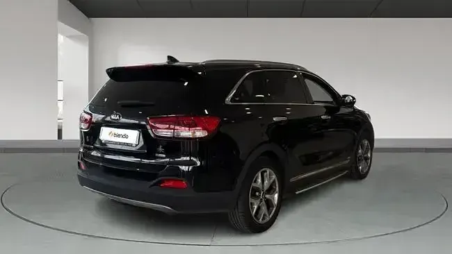Usado Kia Sorento 200 CV (147 kW) 2015 Negro SUV