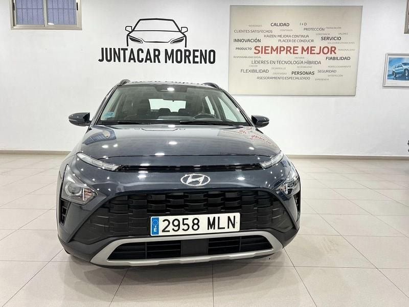 Usado Hyundai Bayon 84 CV (61 kW) 2023 Gris SUV