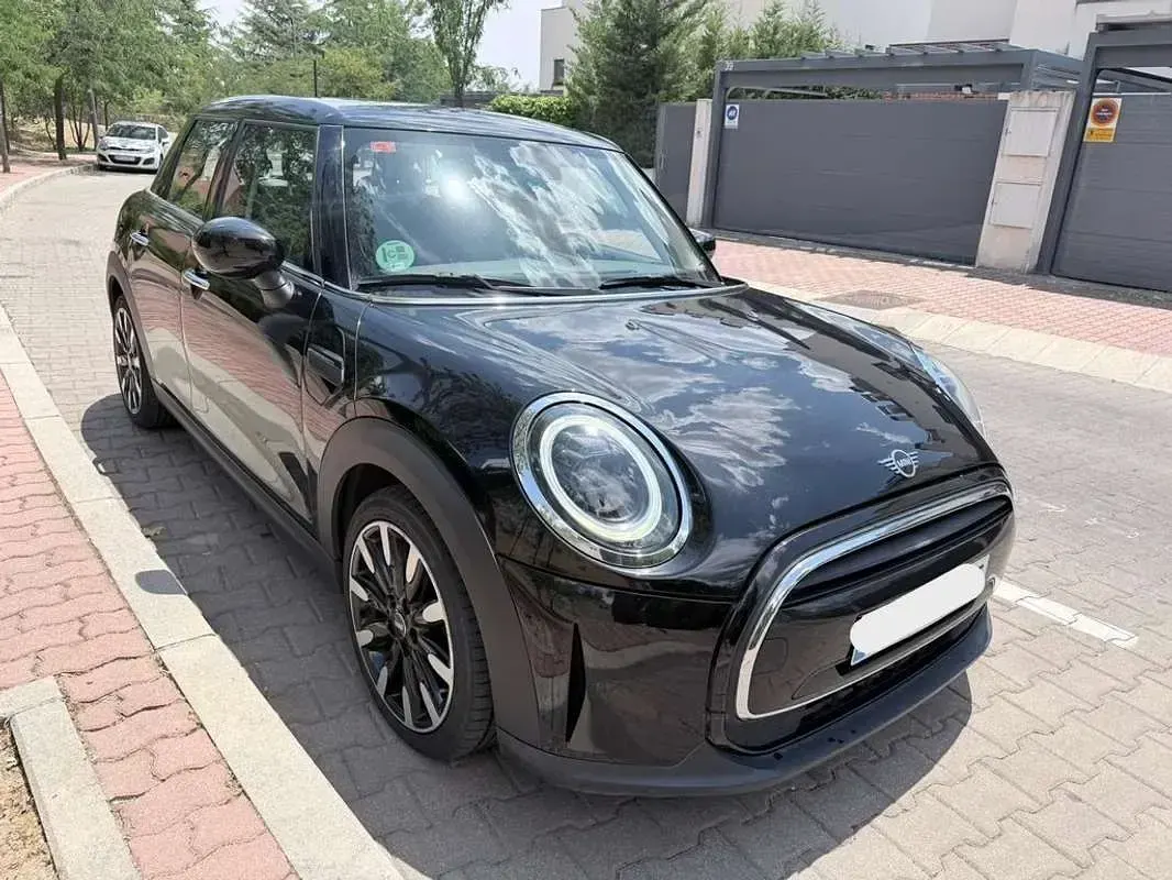 Usado Mini Cooper 136 CV (100 kW) 2021 Negro Utilitario