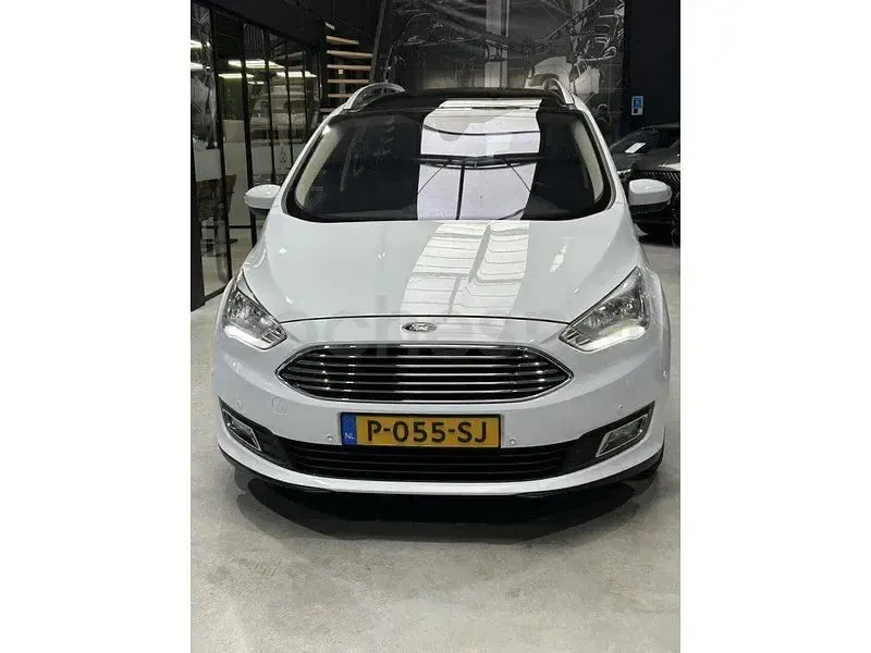 Usado Ford Grand C-Max Titanium 125 CV (91 kW) 2017 Blanco Monovolumen