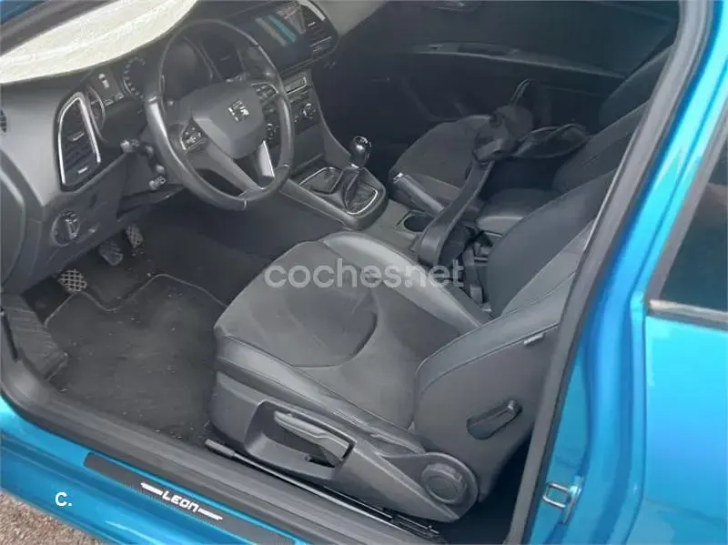 Usado Seat Leon SC I-Tech 105 CV (77 kW) 2013 Azul Utilitario